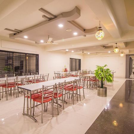 Hotel Yogiraj Palace Shegaon Eksteriør bilde