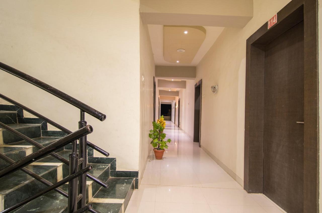 Hotel Yogiraj Palace Shegaon Eksteriør bilde