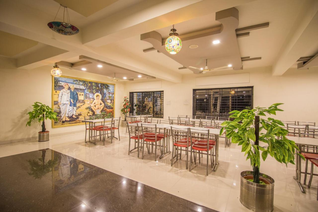 Hotel Yogiraj Palace Shegaon Eksteriør bilde